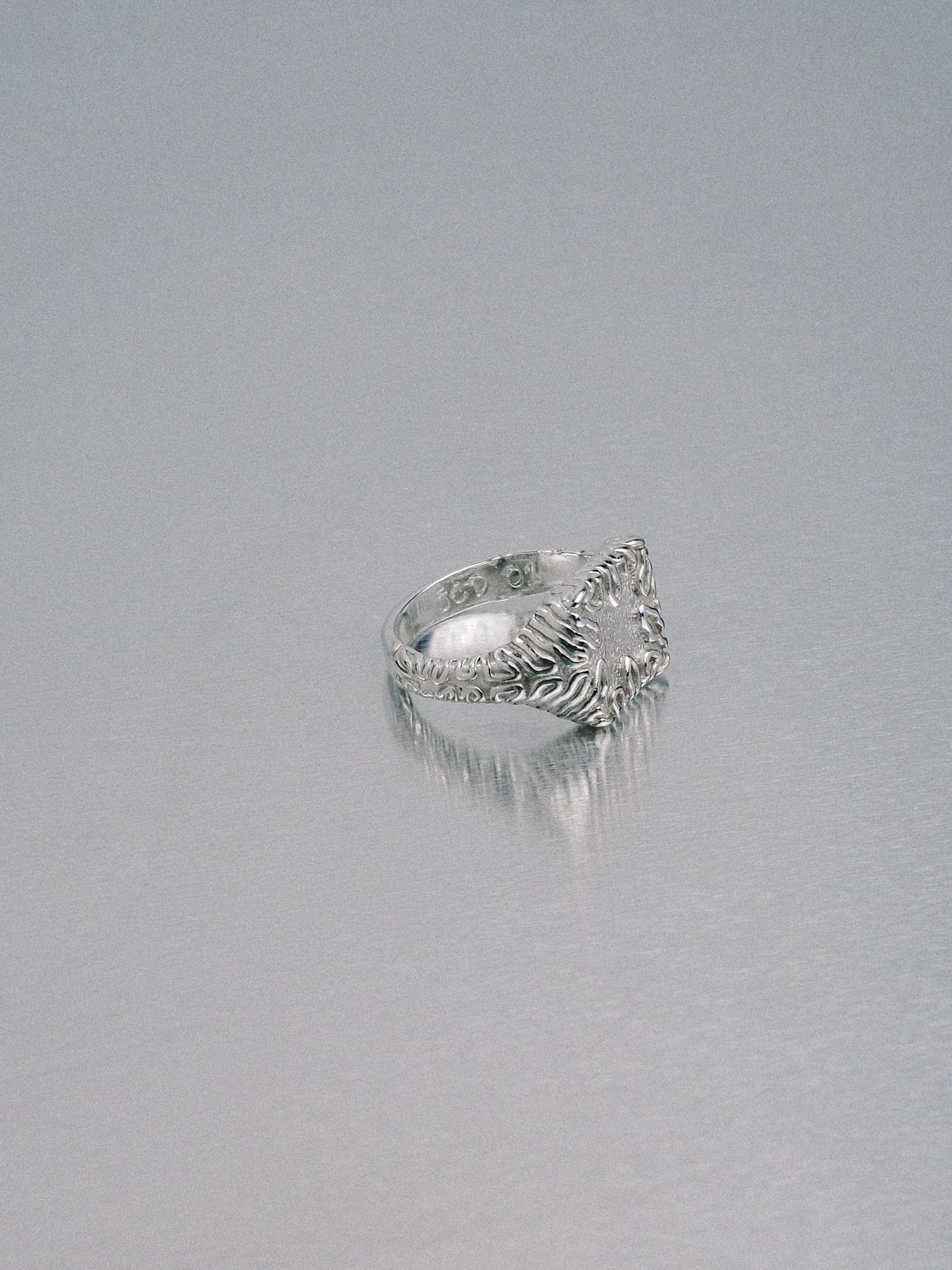 Biomorphic Square Signet, 925 silver
