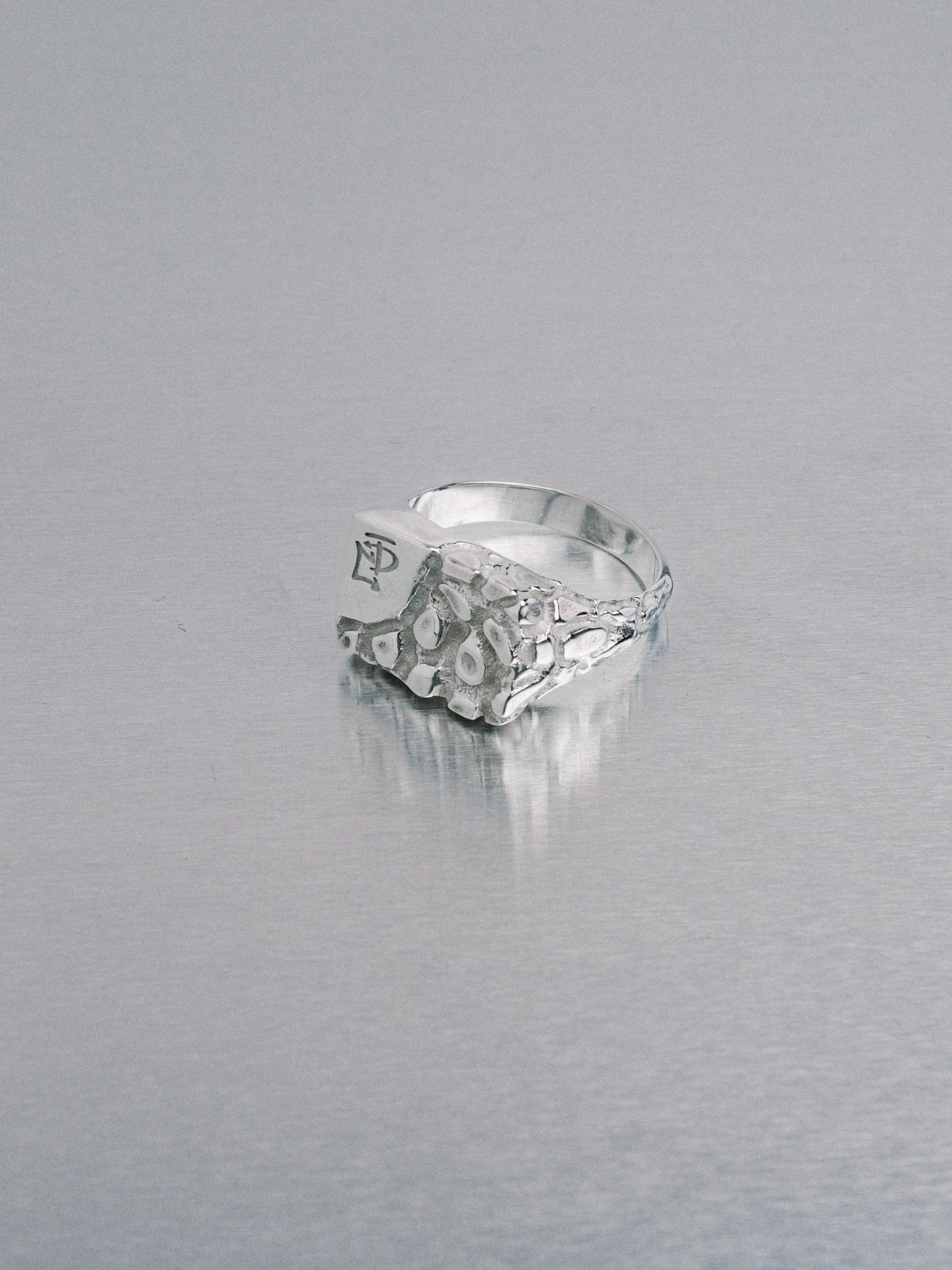 Asymmetric Nugget Chunky Ring, 935 silver