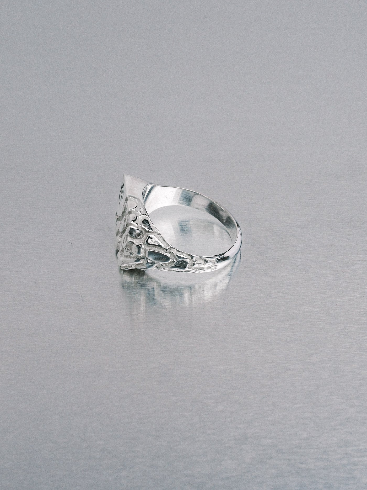 Asymmetric Nugget Chunky Ring, 935 silver